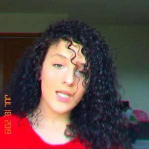 Meet your Posher, Maddie